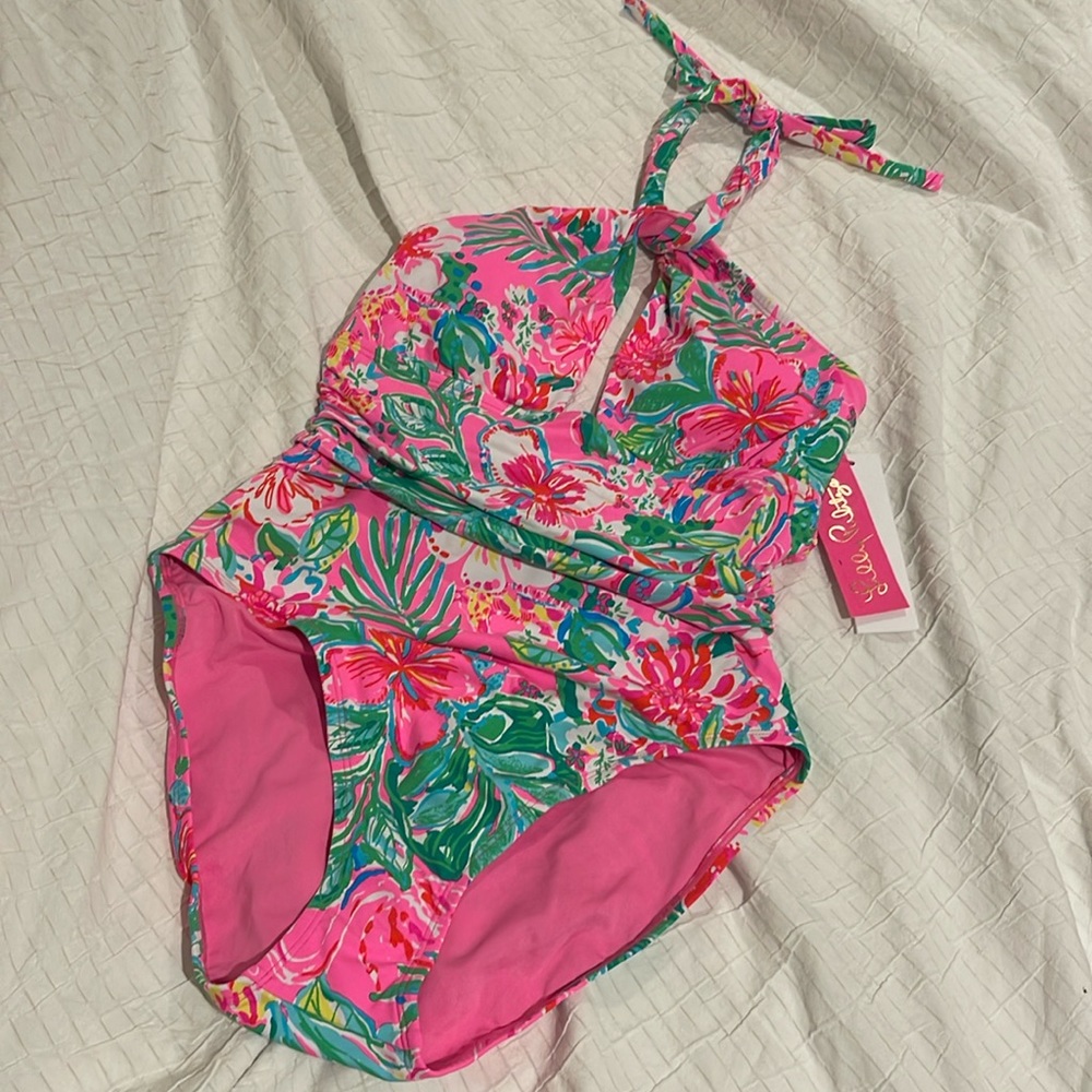 🌺Lily Pulitzer Halter One Piece Swimsuit🌺